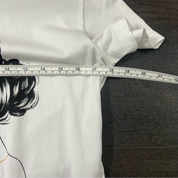 Forget me not shirt with woman portrait art with tassel and rhinestones earrings - Picture 8 of 9